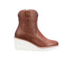 Load image into Gallery viewer, Music City Wedge Bootie :: Havannah +
